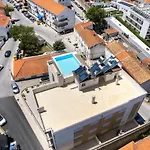 Апартаменты Boutique Living - Rooftop Pool & Sea Views *
