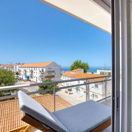 Boutique Living - Rooftop Pool & Sea Views * נאזרה