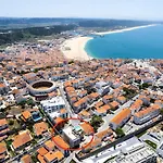 Boutique Living - Rooftop Pool & Sea Views Apartment