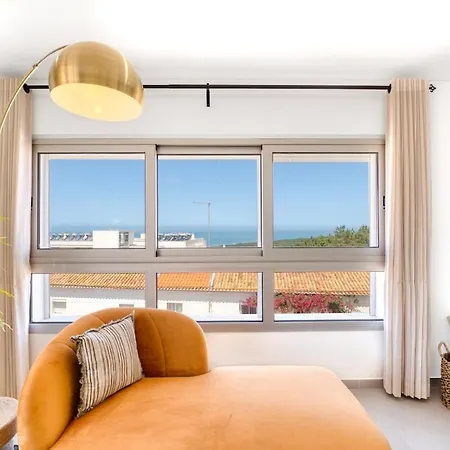 Apartment Boutique Living - Rooftop Pool & Sea Views Nazare