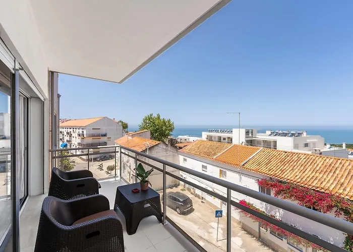 Boutique Living - Rooftop Pool & Sea Views Lejlighed *