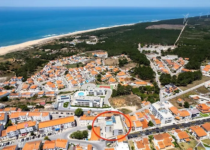 Boutique Living - Rooftop Pool & Sea Views * Nazaré