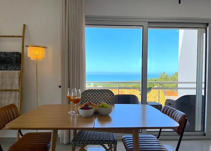 Lejlighed Boutique Living - Rooftop Pool & Sea Views