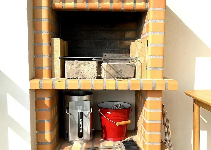 Boutique Living - Rooftop Pool & Sea Views Apartment Nazaré