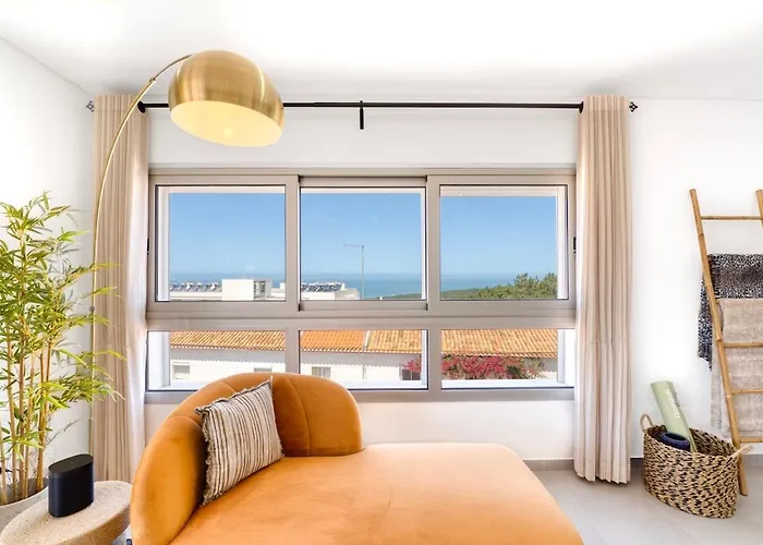 Lejlighed Boutique Living - Rooftop Pool & Sea Views Nazaré